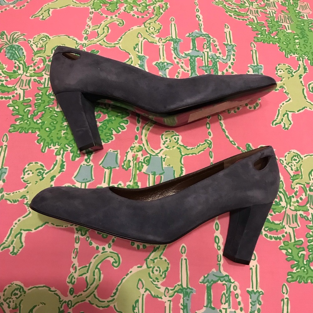 Bruno Magli blue suede heels size 37 - Picture 8 of 8